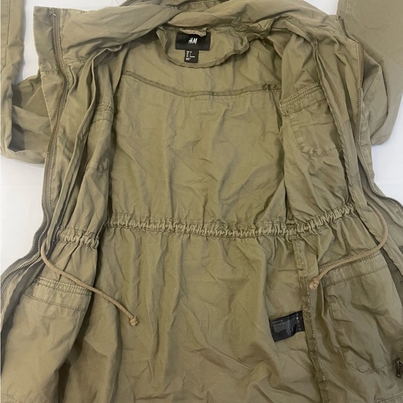๐ฟ Stylish H&M Olive Green Jacket โ Womenโs Size 4 ๐ฟ - Picture 10 of 14
